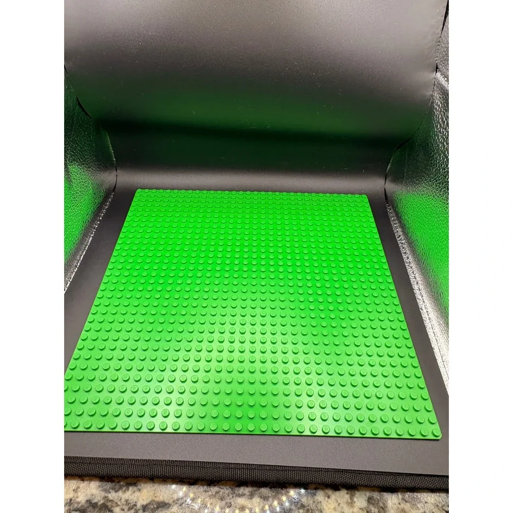 LEGO Classic Green Baseplate 11023 Building Sheet 32x32 10 inch Square NWOT